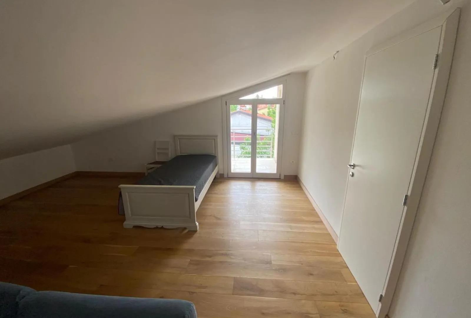 אומאג Apartman Lana 0*,